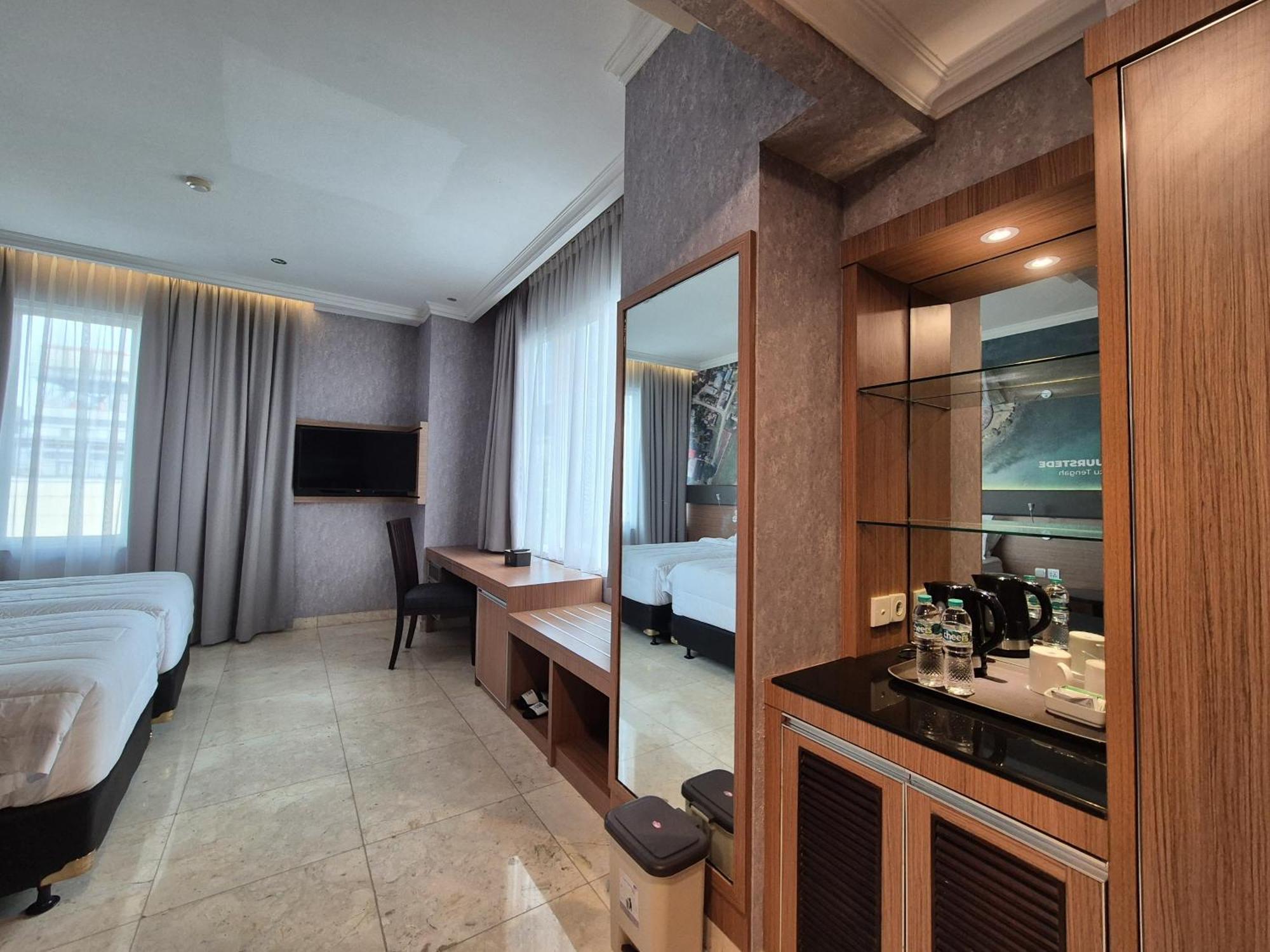 Giia Maluku Hotel Thamrin Jacarta Exterior foto